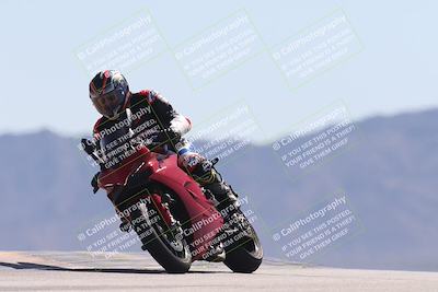 media/Oct-13-2025-Moto Forza (Mon) [[a66d839500]]/3-B Group/Session 4 (Turn 9)/